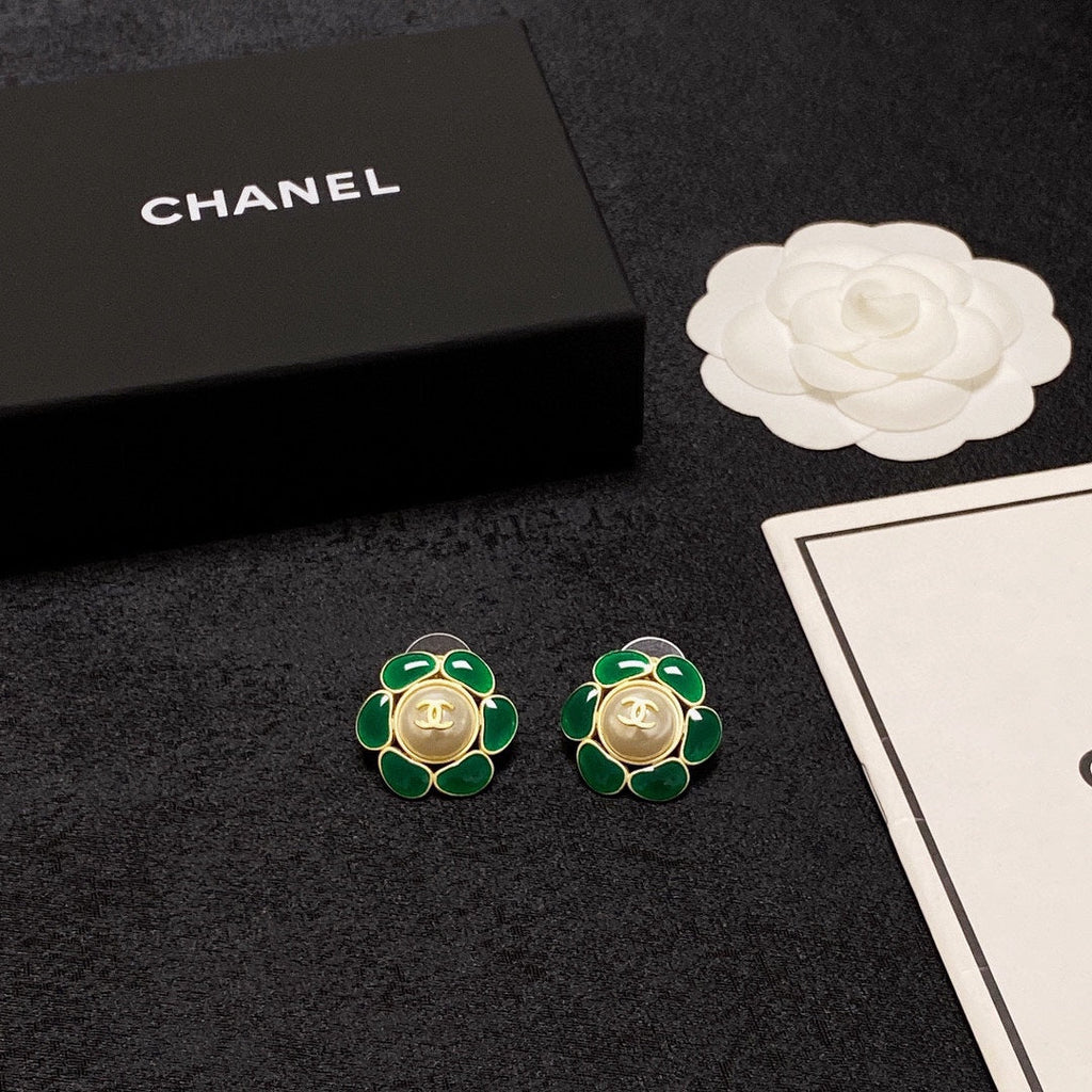 Chanel Emerald Petals 18K Gold Earrings