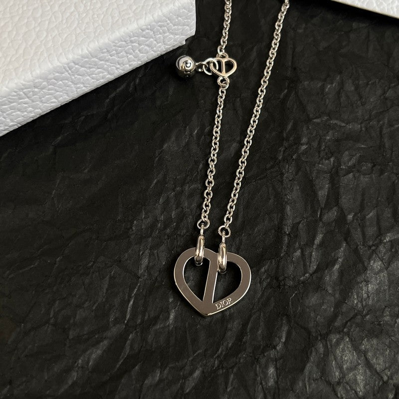 Dior Heart 18K Gold Necklace