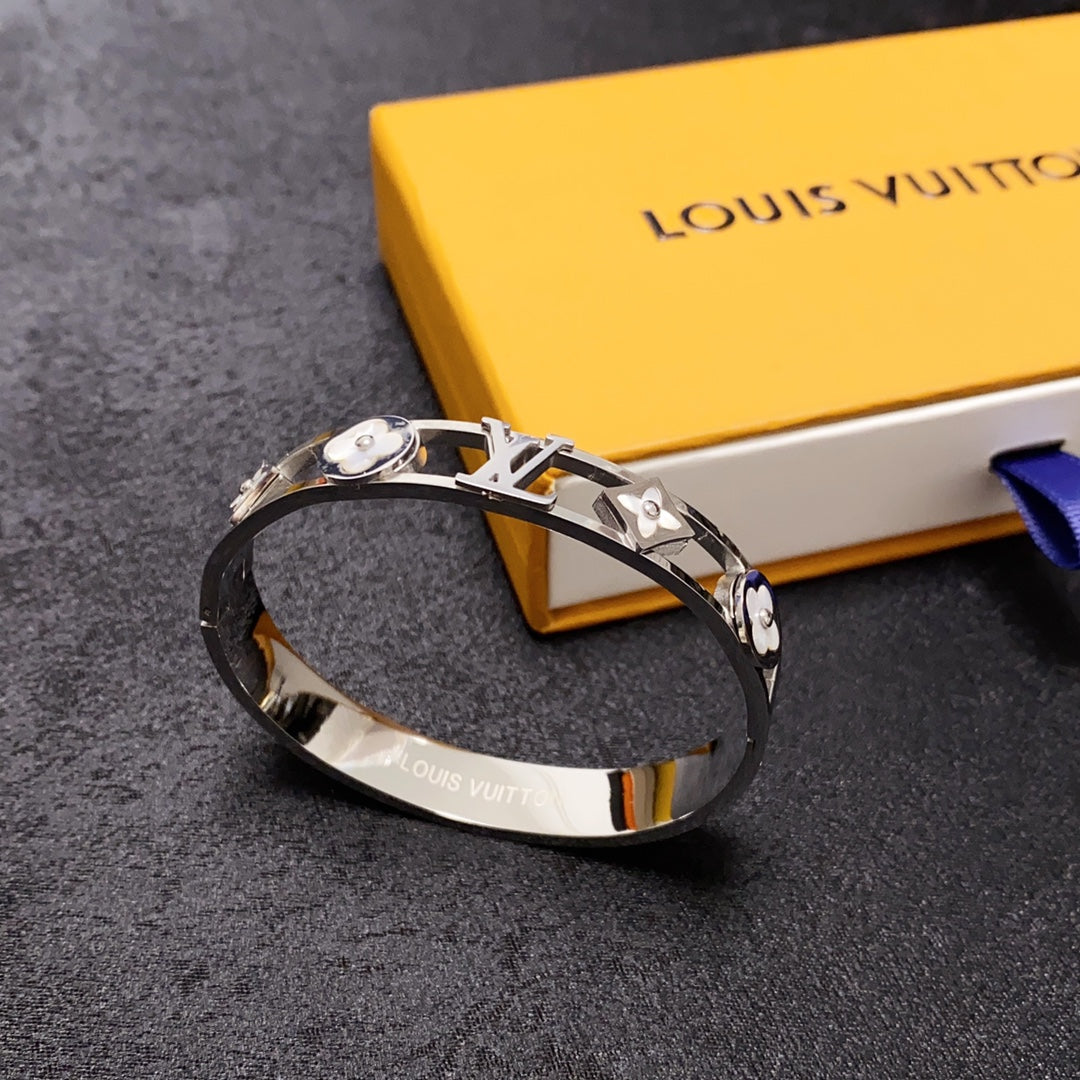 Louis Vuitton Crystal Studded 18K Gold Bracelet