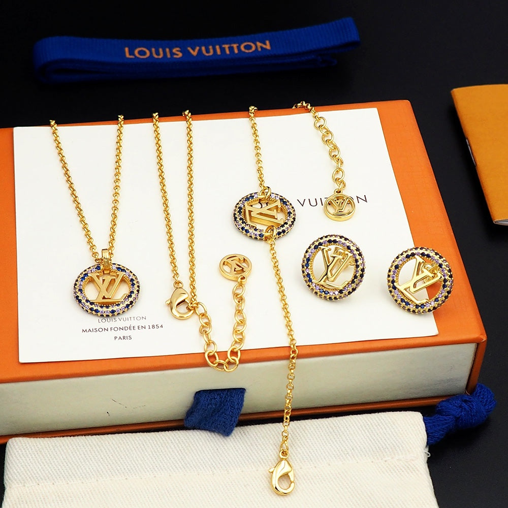 Louis Vuitton Louise By Night 18K Gold Necklace