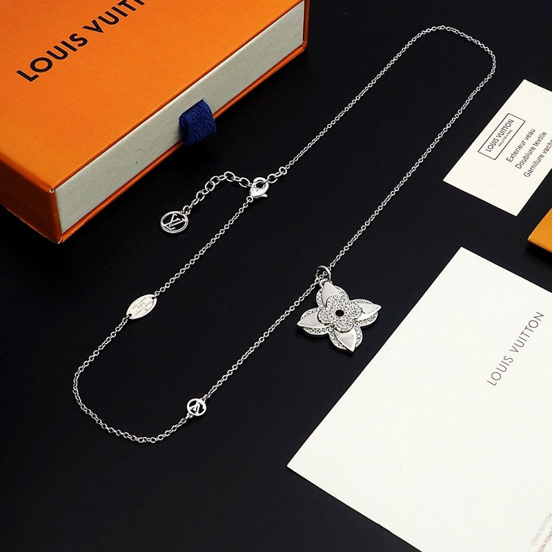Louis Vuitton Medaillon 18K Gold Necklace