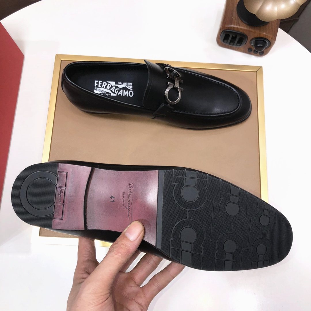 Ferragamo Black Ring-Hardware Loafers — detail