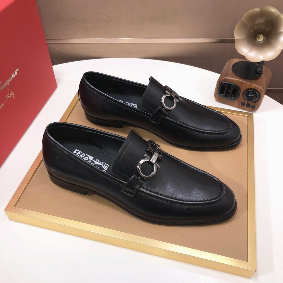 Ferragamo Black Ring-Hardware Loafers — hero