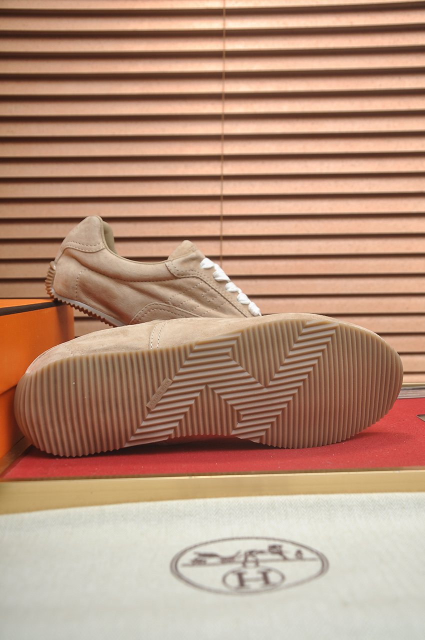 Hermès Beige Low-Top Sneakers — front