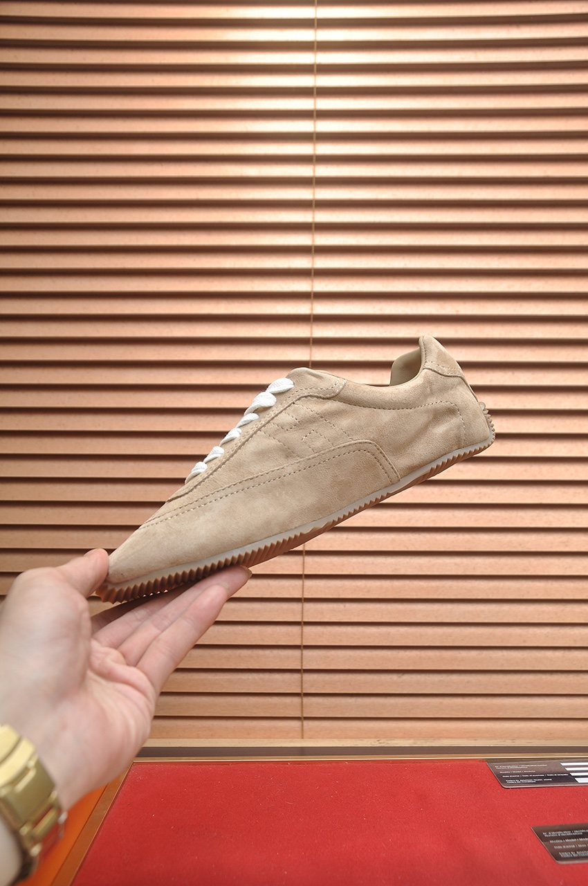 Hermès Beige Low-Top Sneakers — side