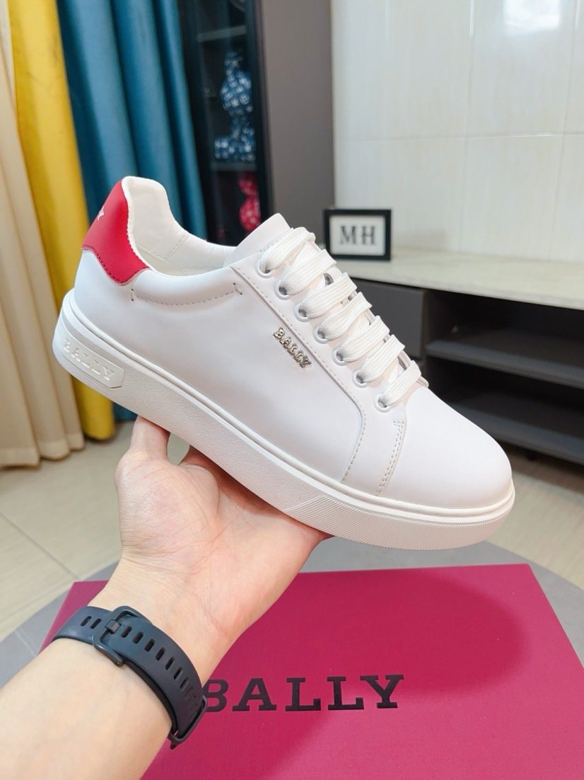 BALLY White Red Heel Low-Top Sneakers — model