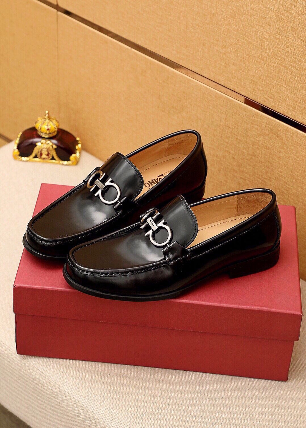 Ferragamo Black Hardware Loafers — front