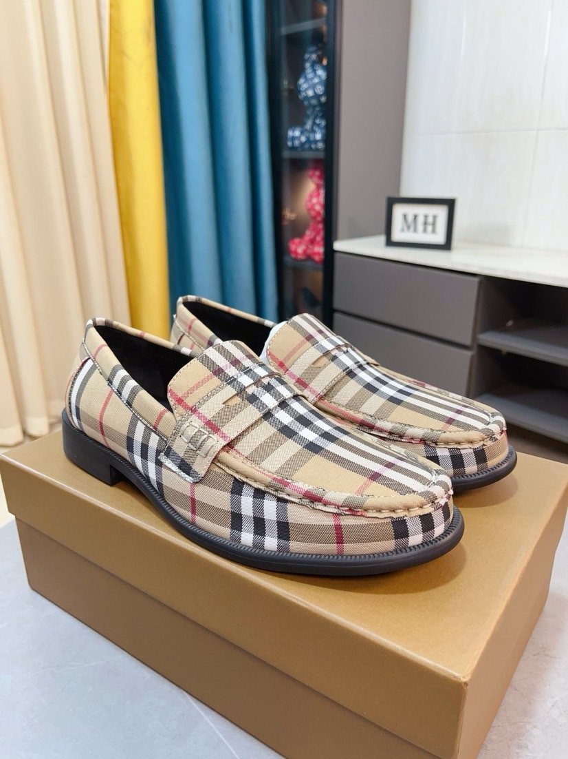 Burberry Beige Check Plaid Loafers — front