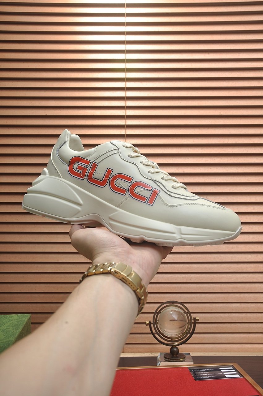 Gucci Ivory White Red Logo Sneakers — front