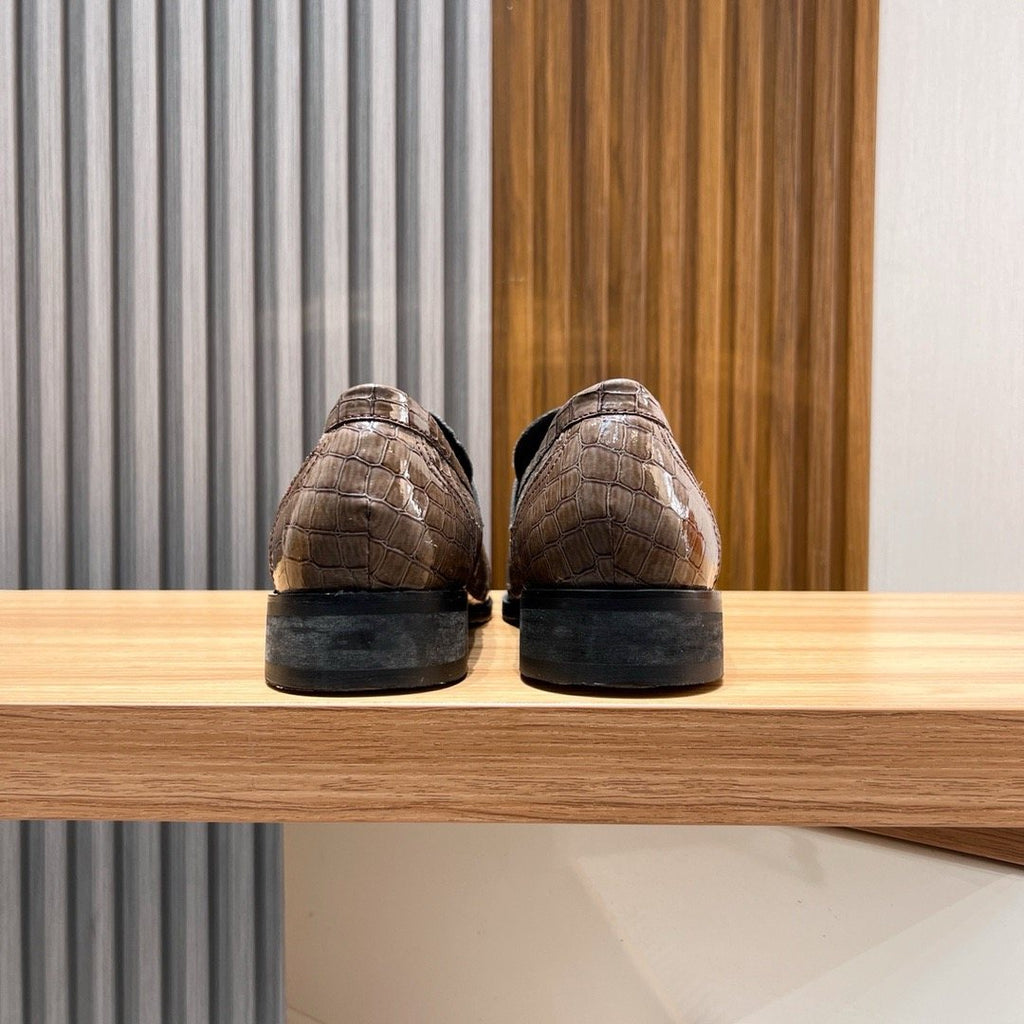Hermès Brown Textured Loafers — back