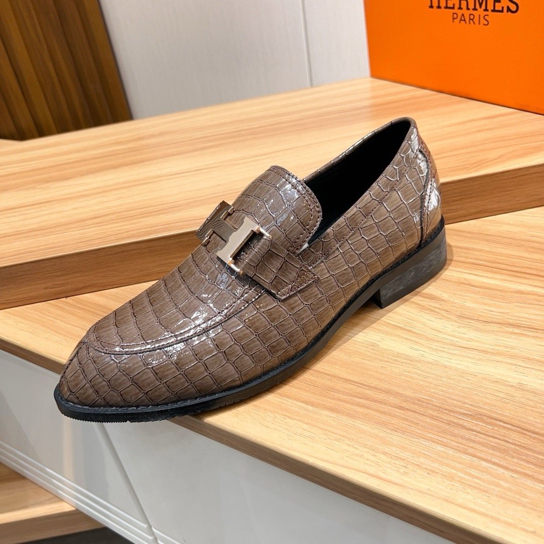 Hermès Brown Textured Loafers — front