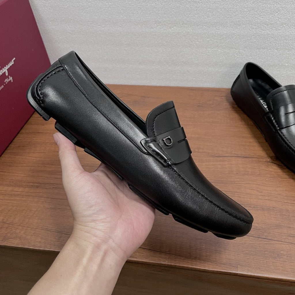 Ferragamo Black Leather Driving Shoes — model
