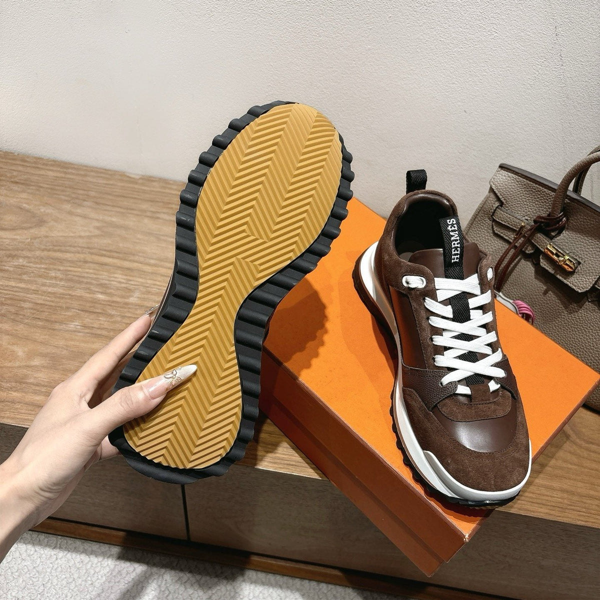 Hermes Brown Low-Top Sneakers — detail