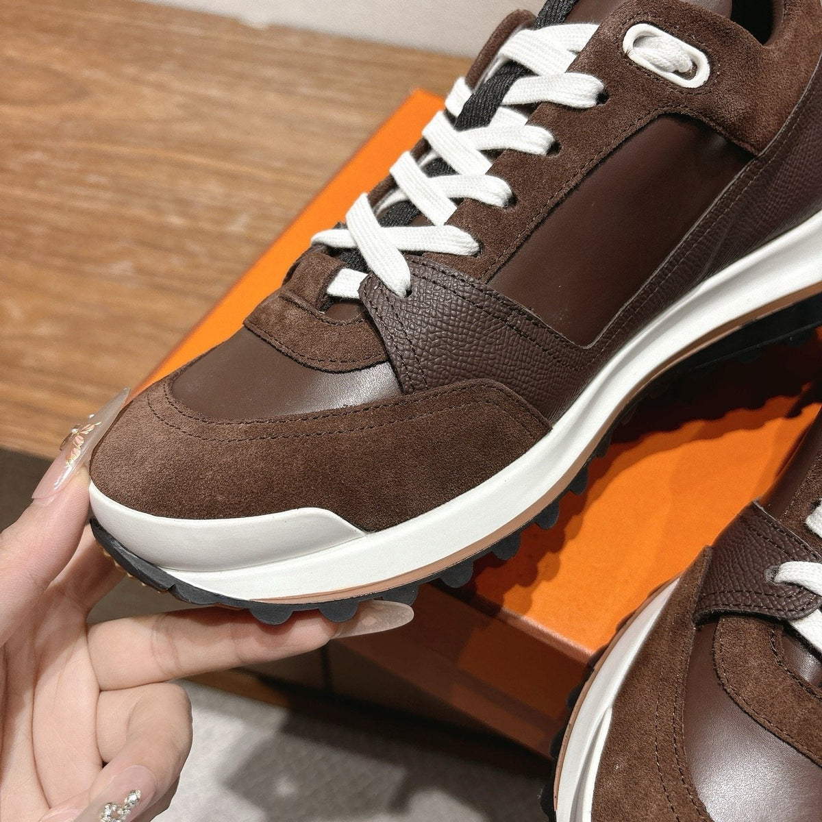 Hermes Brown Low-Top Sneakers — detail