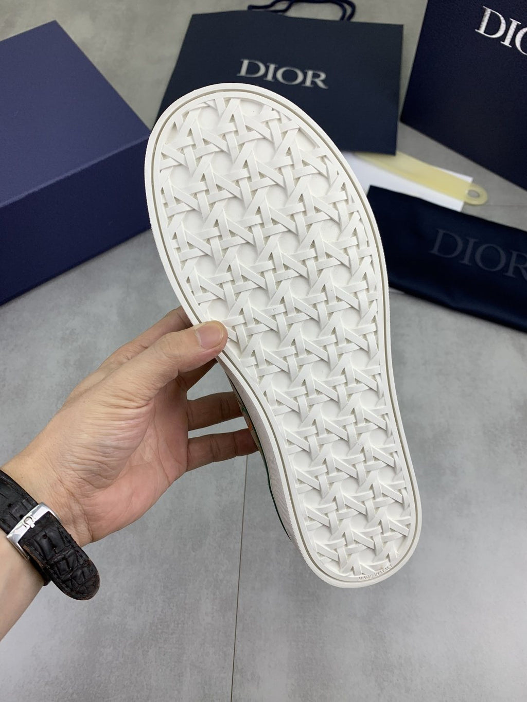 微商相册测试鞋子-Dior Multicolor Canvas Slip-On Shoes — detail