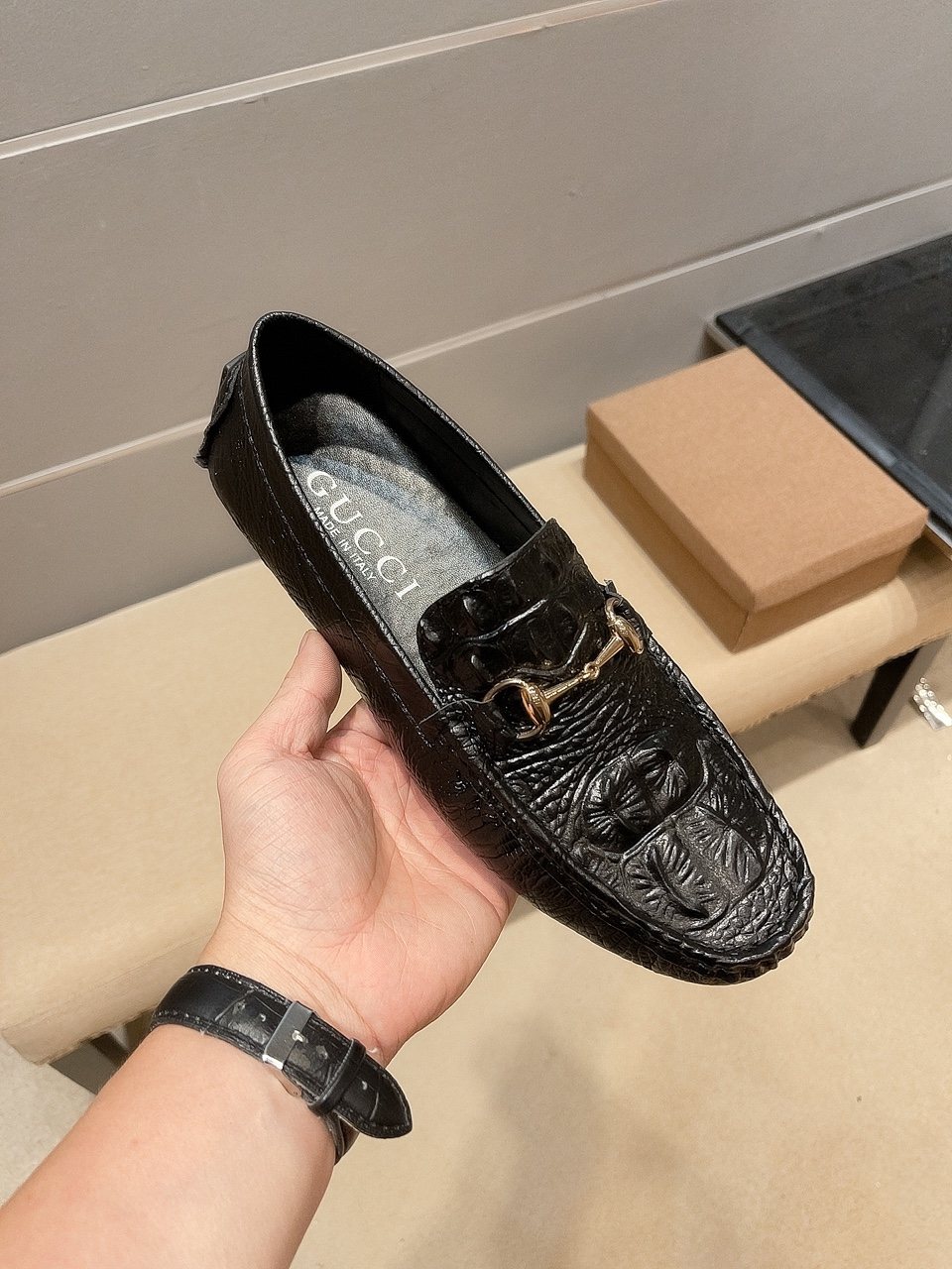 Gucci Black Textured Bit Driving Loafers — front