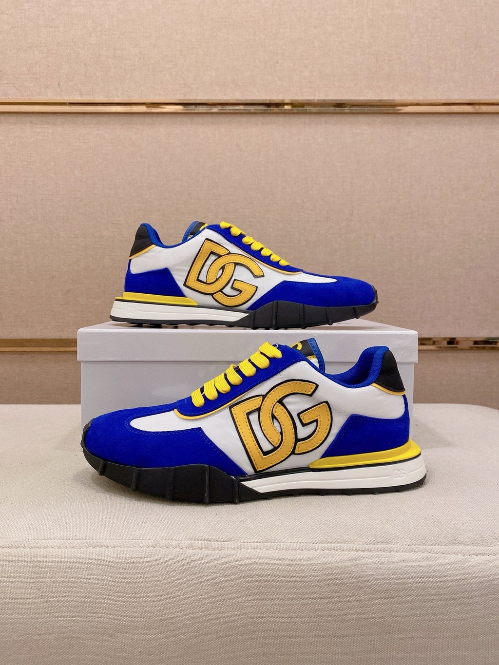 Dolce & Gabbana Blue and Yellow Sneakers — front