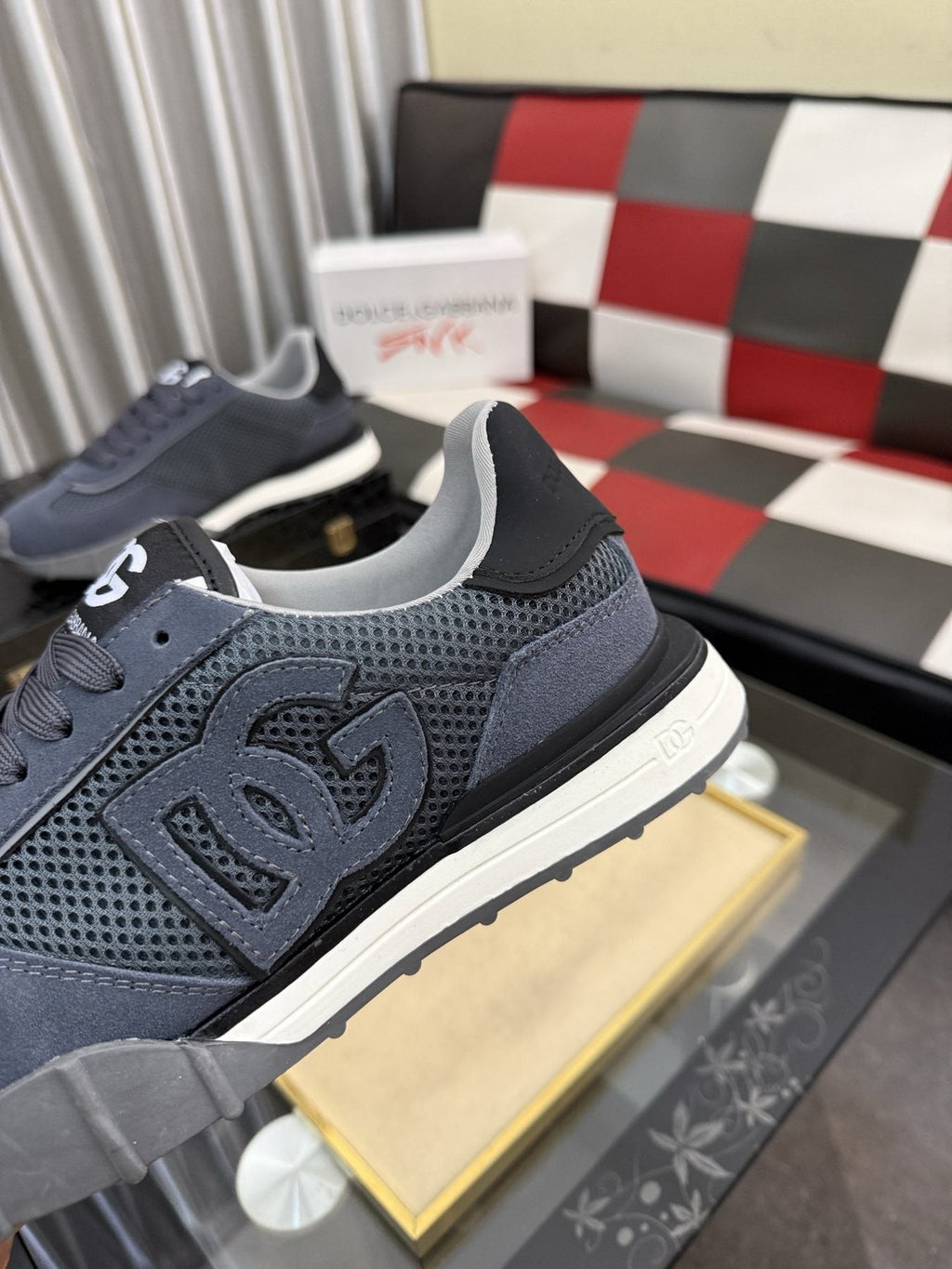 Dolce & Gabbana Slate Blue Low-Top Sneakers — detail