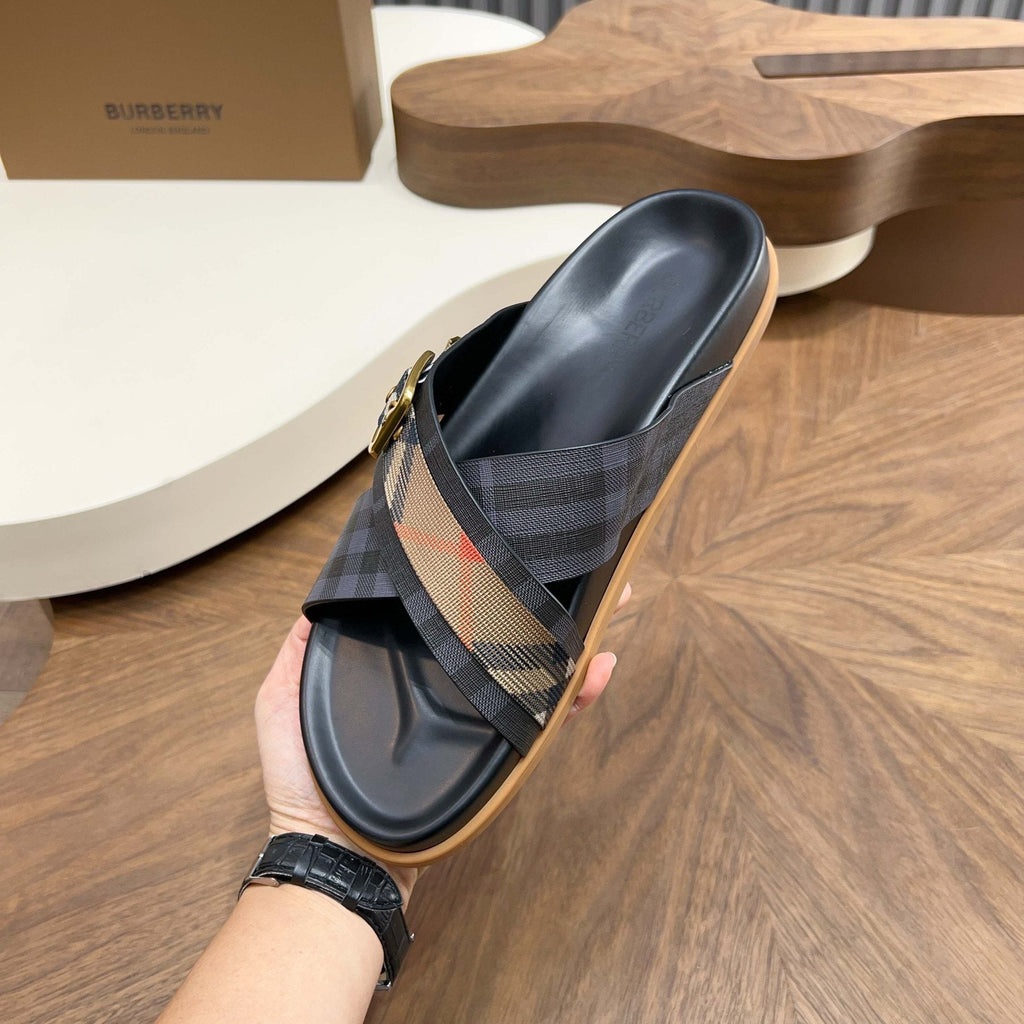 Burberry Charcoal Check Buckle Slide Sandals — side