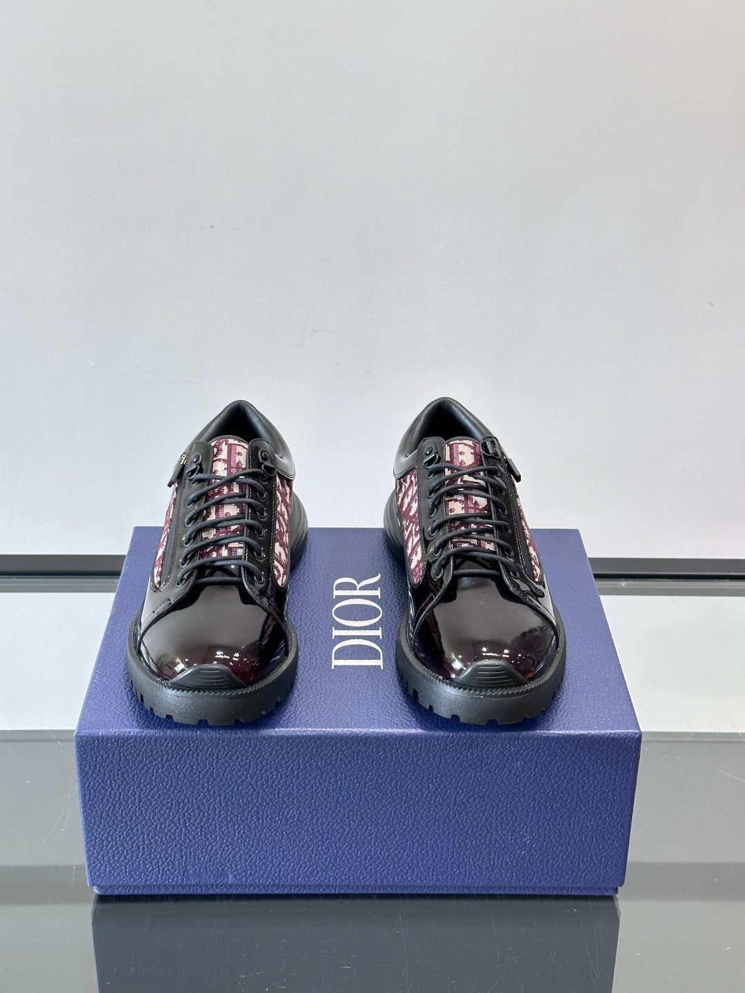 Dior Black Burgundy Patterned Derby Shoes — front