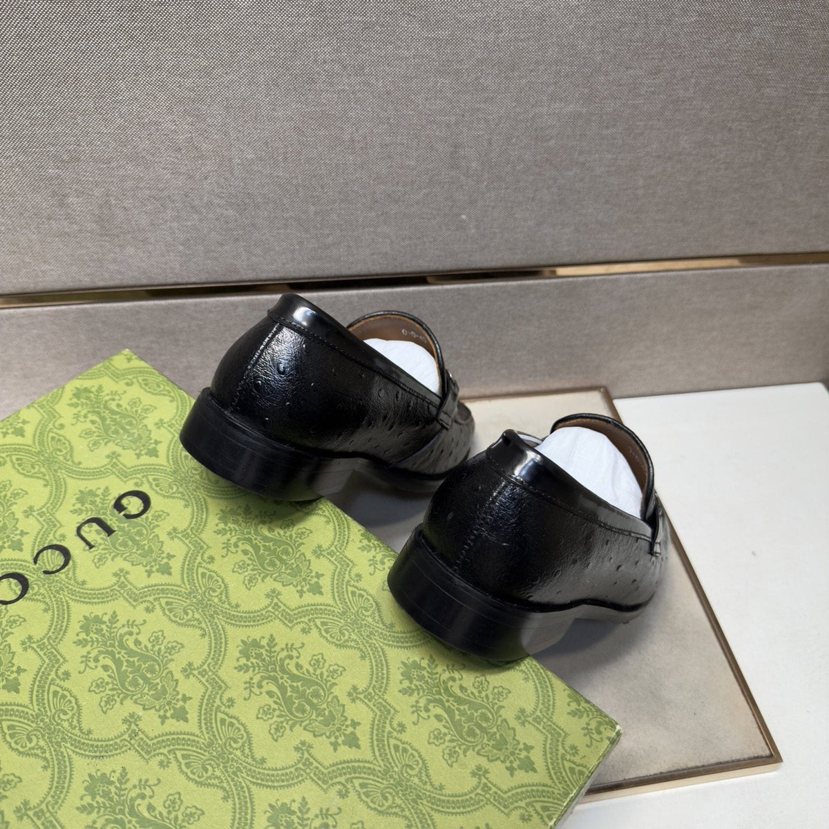 Gucci Black Textured Bit Loafers — back