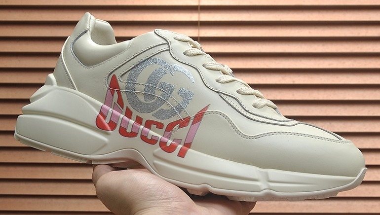 Gucci Off-White Red Accent Sneakers — front