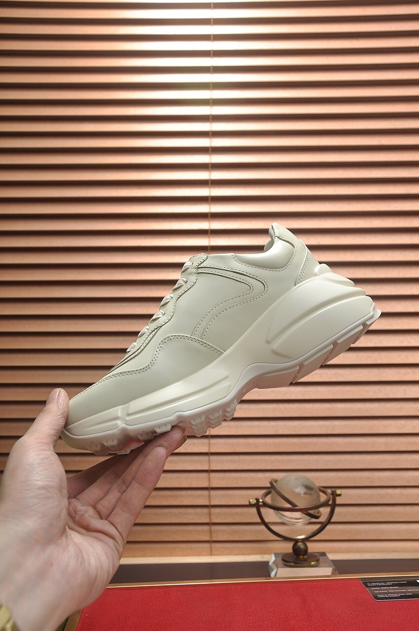 Gucci Off-White Graphic Sneakers — back