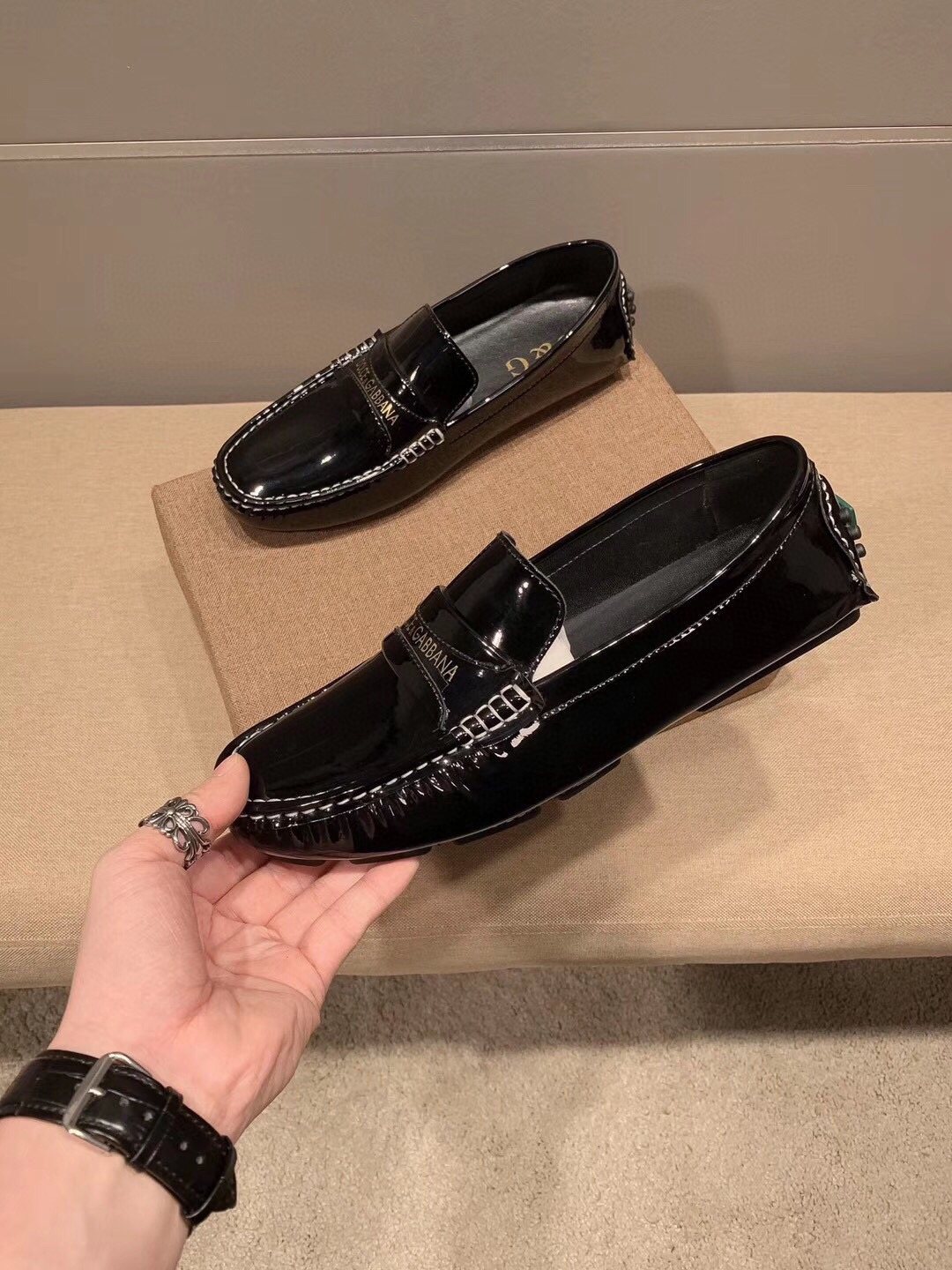 Dolce & Gabbana Black Glossy Loafers — side