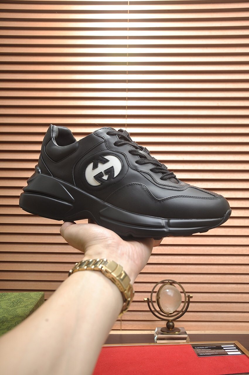 Gucci Black Logo Low-Top Sneakers — side