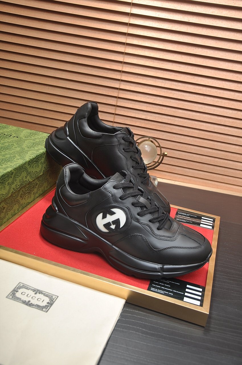 Gucci Black Logo Low-Top Sneakers — side