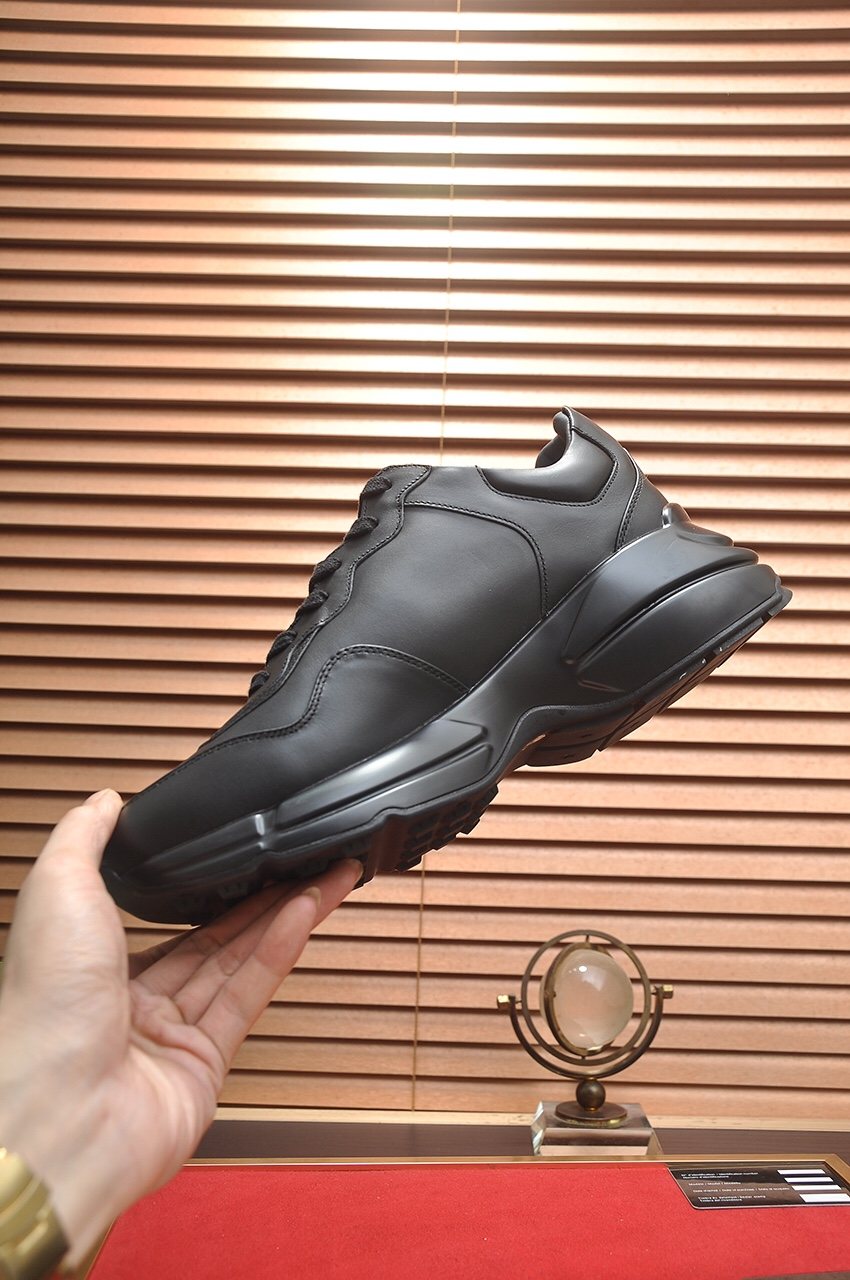 Gucci Black Logo Low-Top Sneakers — back