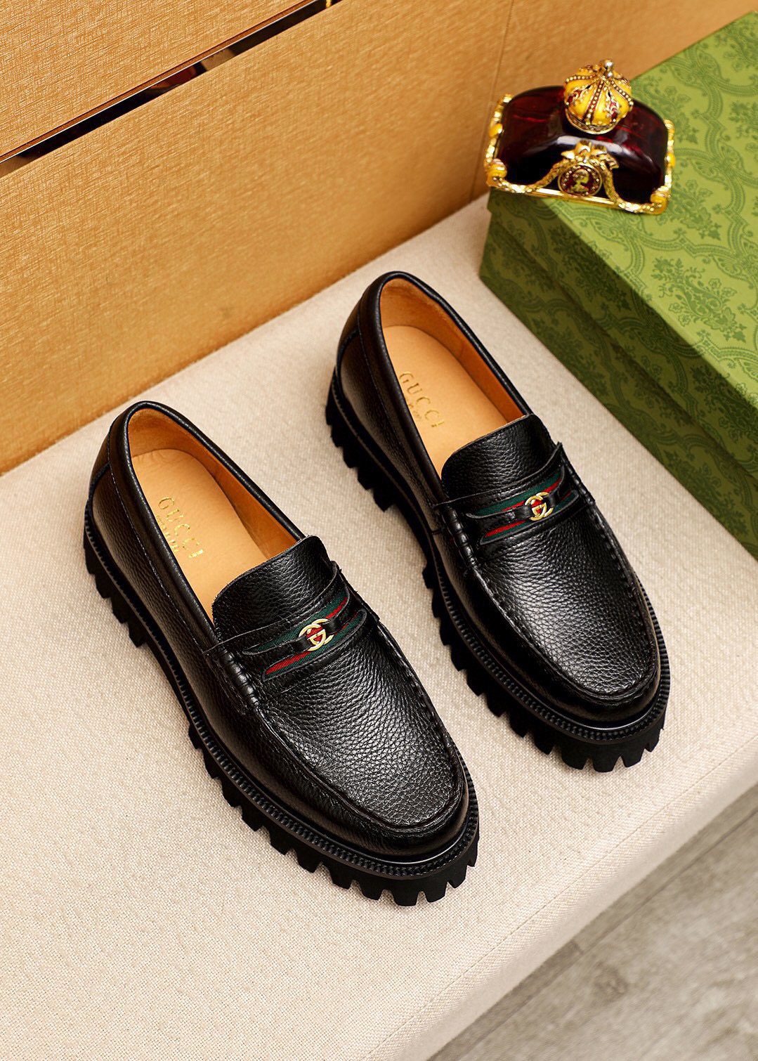 GUCCI Black Lug-Sole Loafers — hero