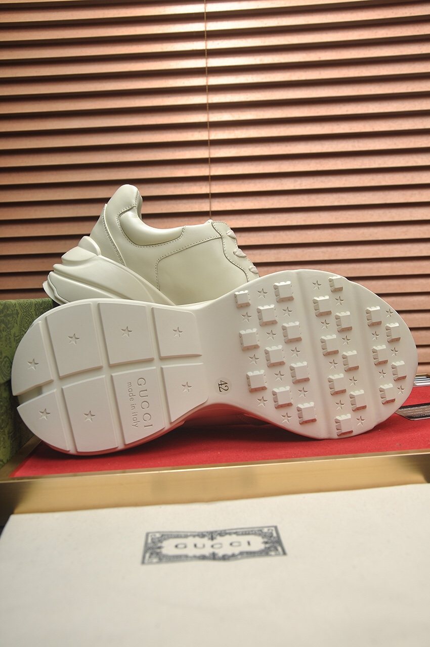 Gucci Off-White Chunky Sneakers — side