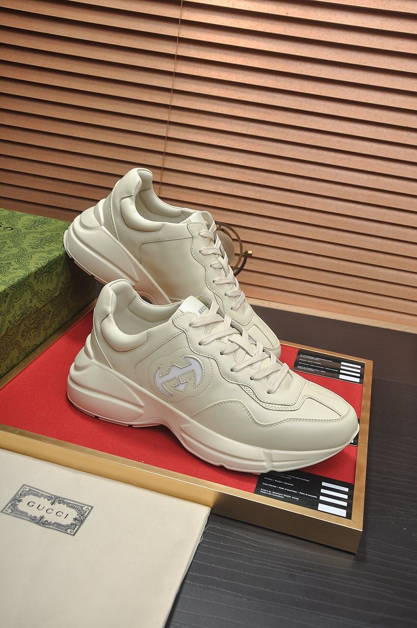 Gucci Off-White Chunky Sneakers — side