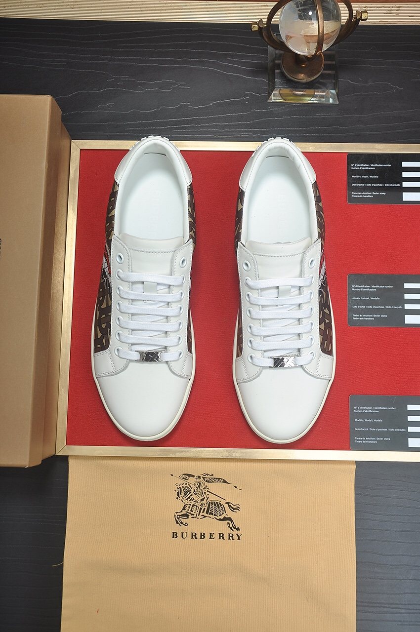 Burberry White Pattern Low-Top Sneakers — hero