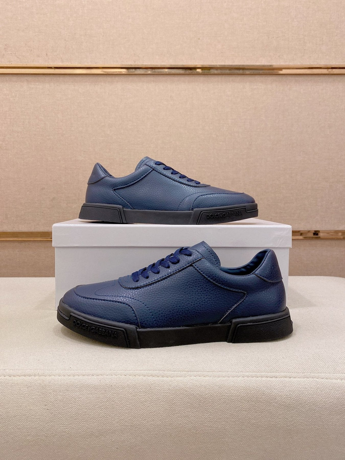 Dolce & Gabbana Navy Blue Low-Top Sneakers — front