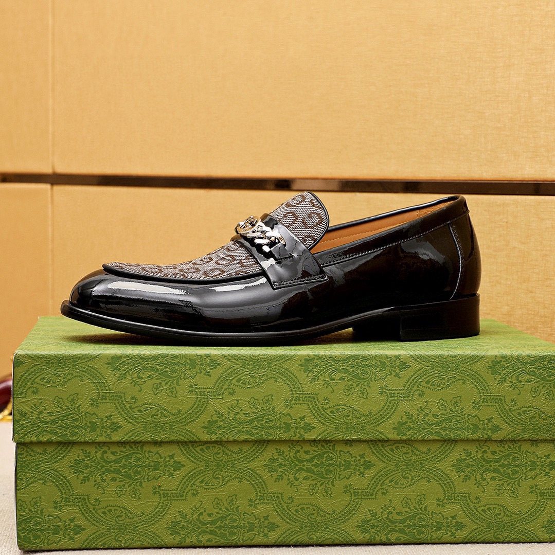 Gucci Black & Beige Patterned Loafers — side