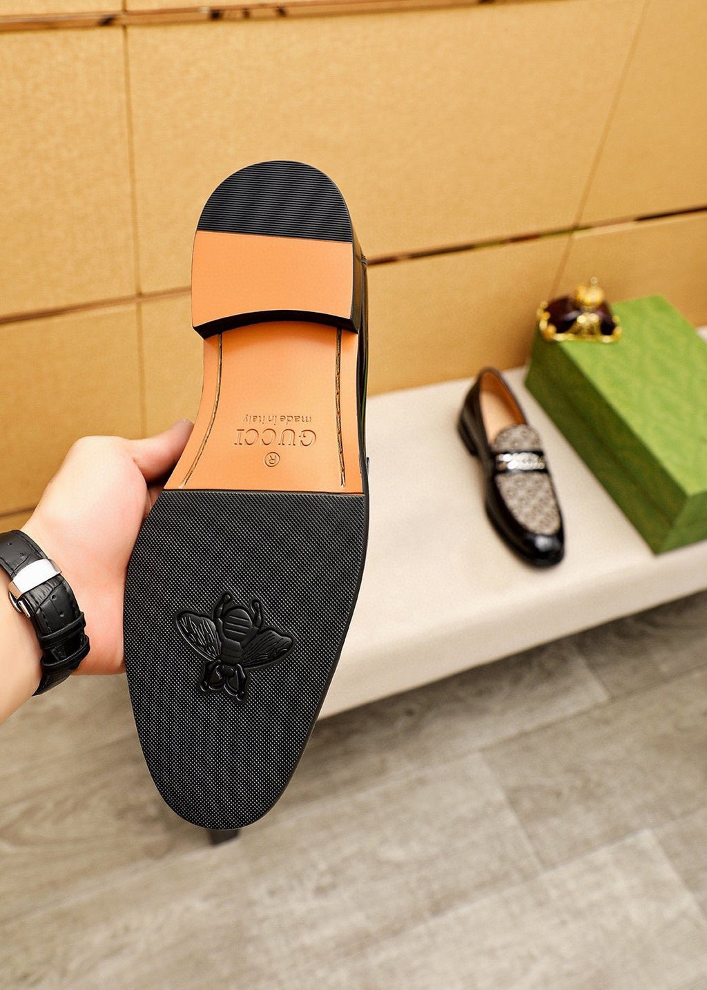 Gucci Black & Beige Patterned Loafers — detail