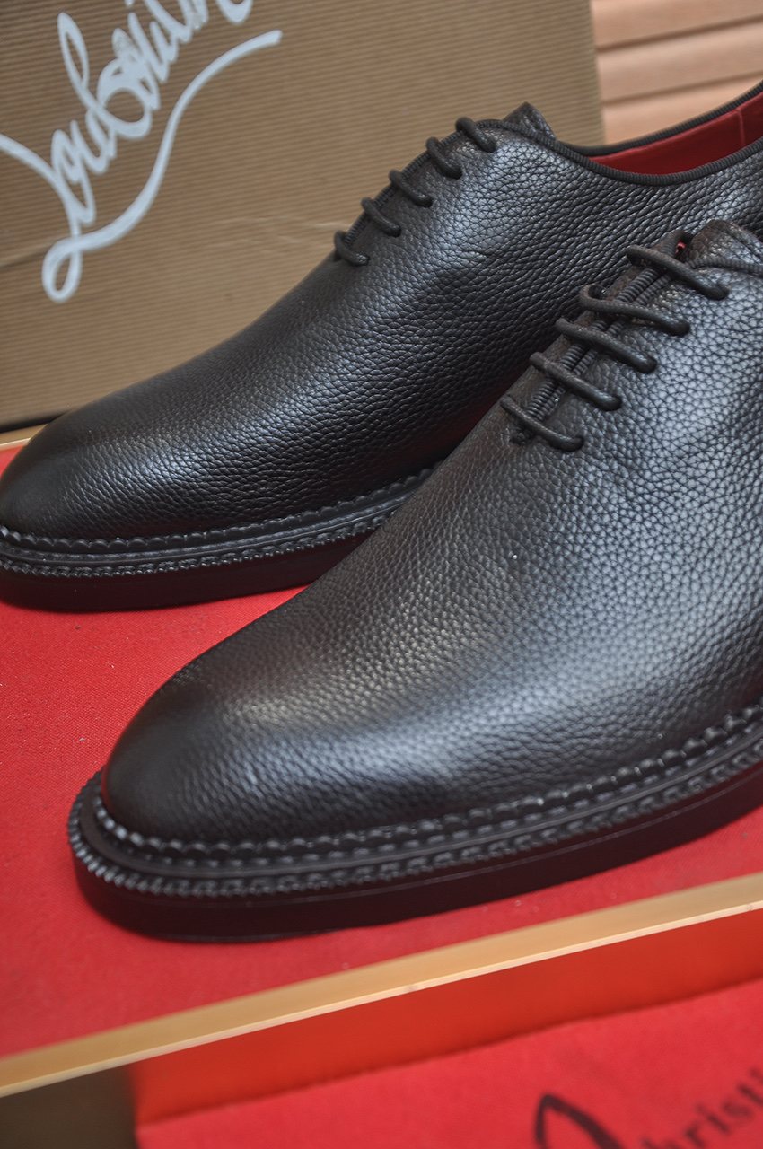Christian Louboutin Black Red-Sole Lace-Up Dress Shoes — detail