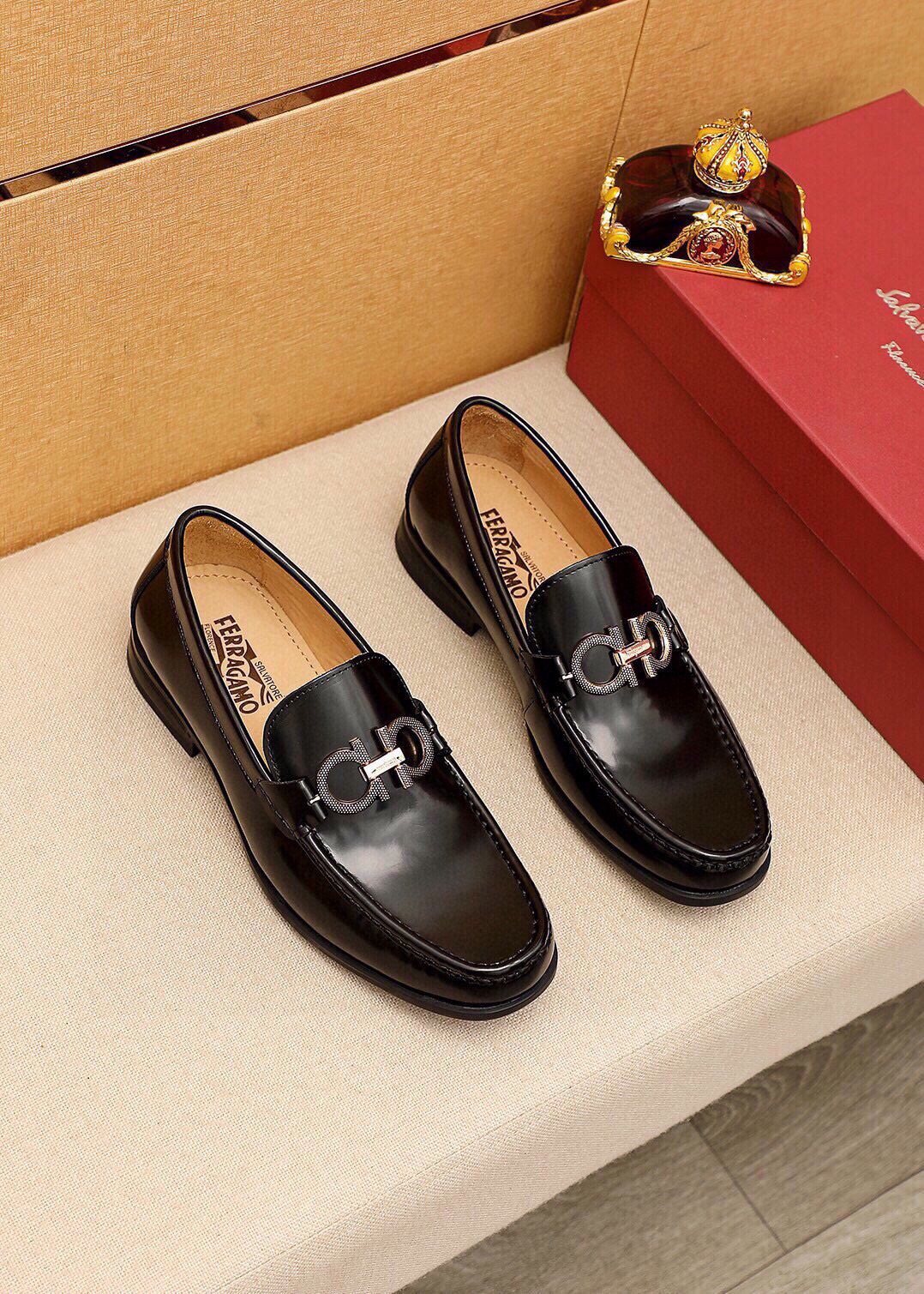 Ferragamo Black Hardware Loafers — front