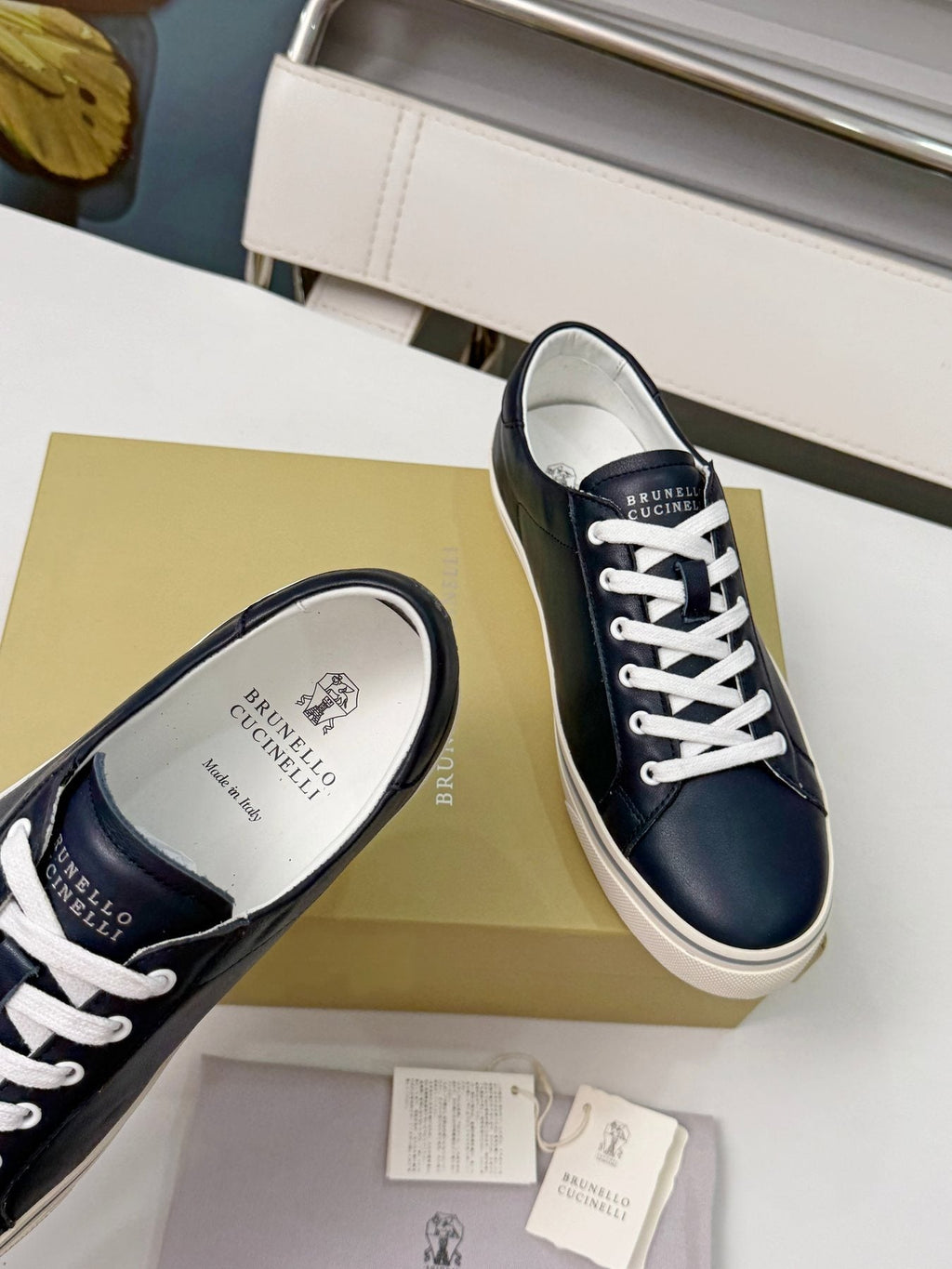 Brunello Cucinelli Navy Leather Low-Top Sneakers — detail