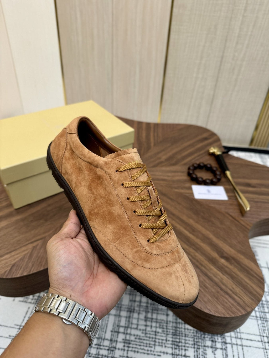 Brunello Cucinelli Tan Low-Top Sneakers — model