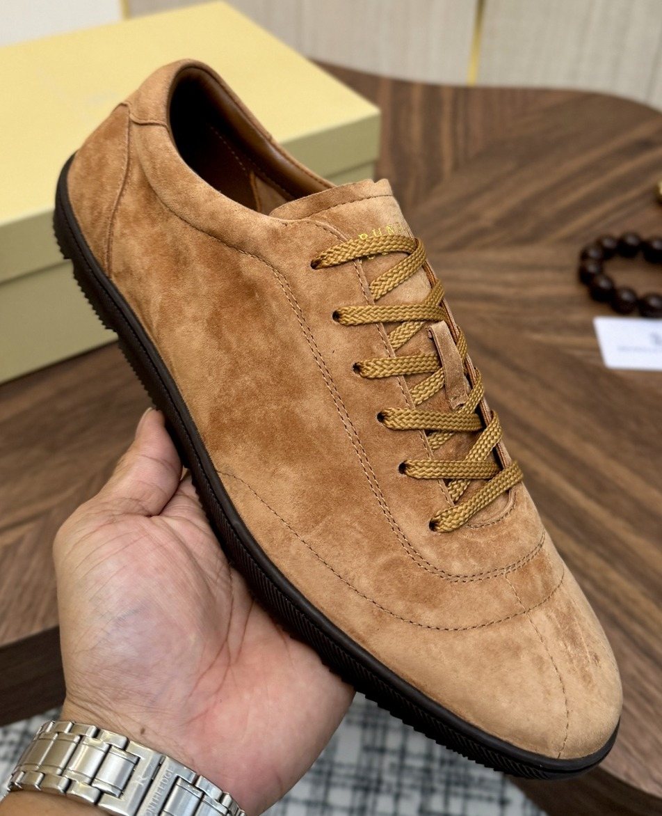 Brunello Cucinelli Tan Low-Top Sneakers — front