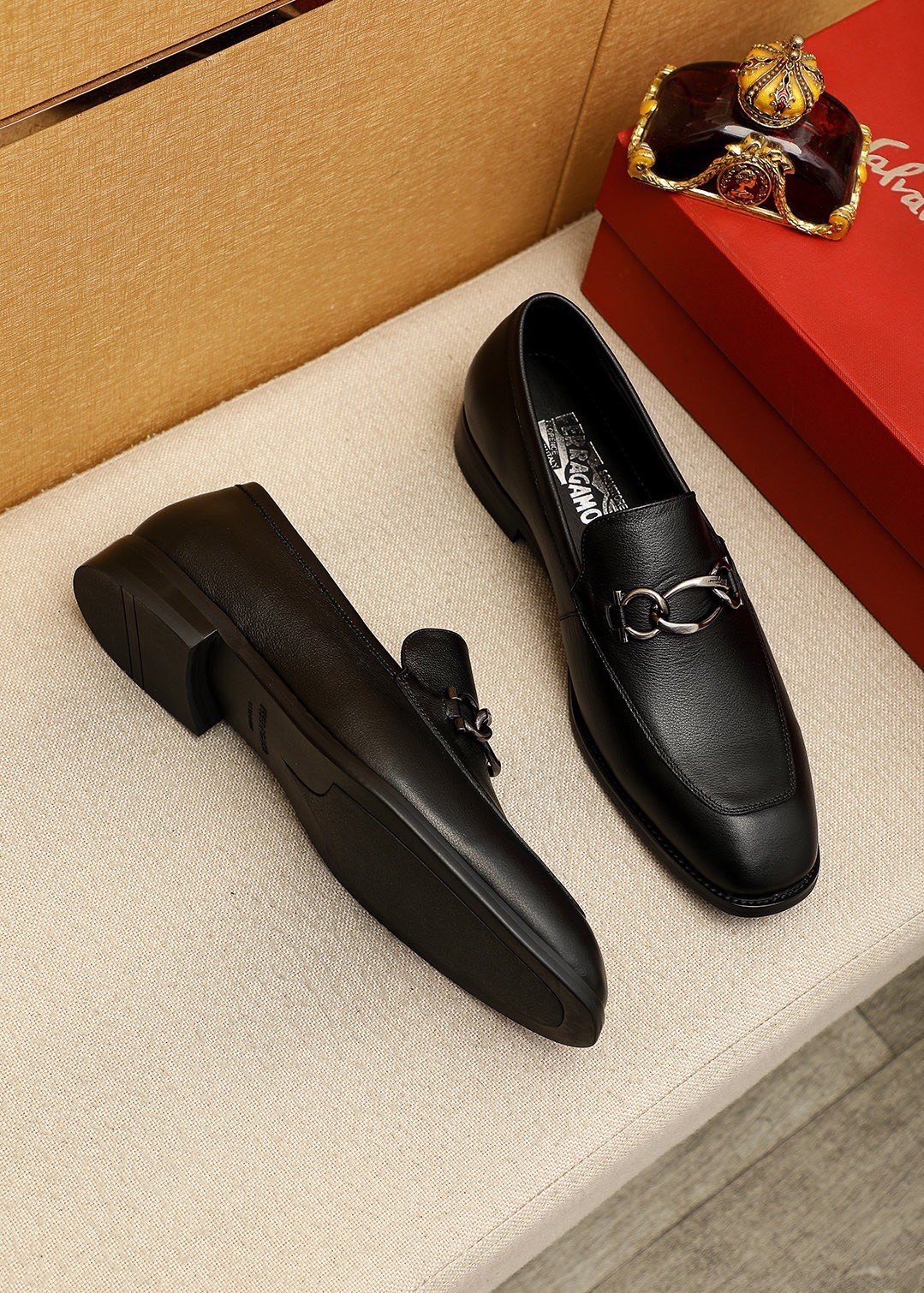 Ferragamo Black Metal Bit Loafers — side