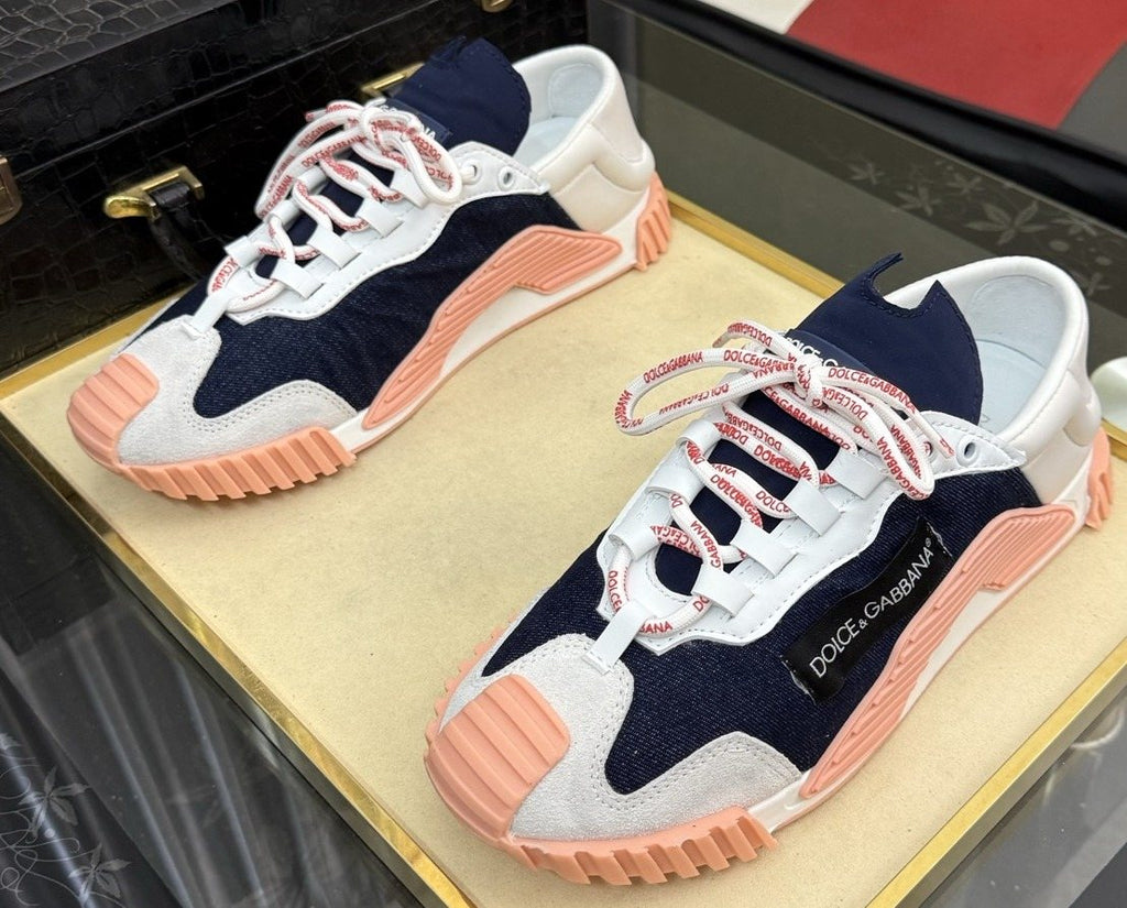 Dolce & Gabbana Navy Colorblock Sneakers — hero