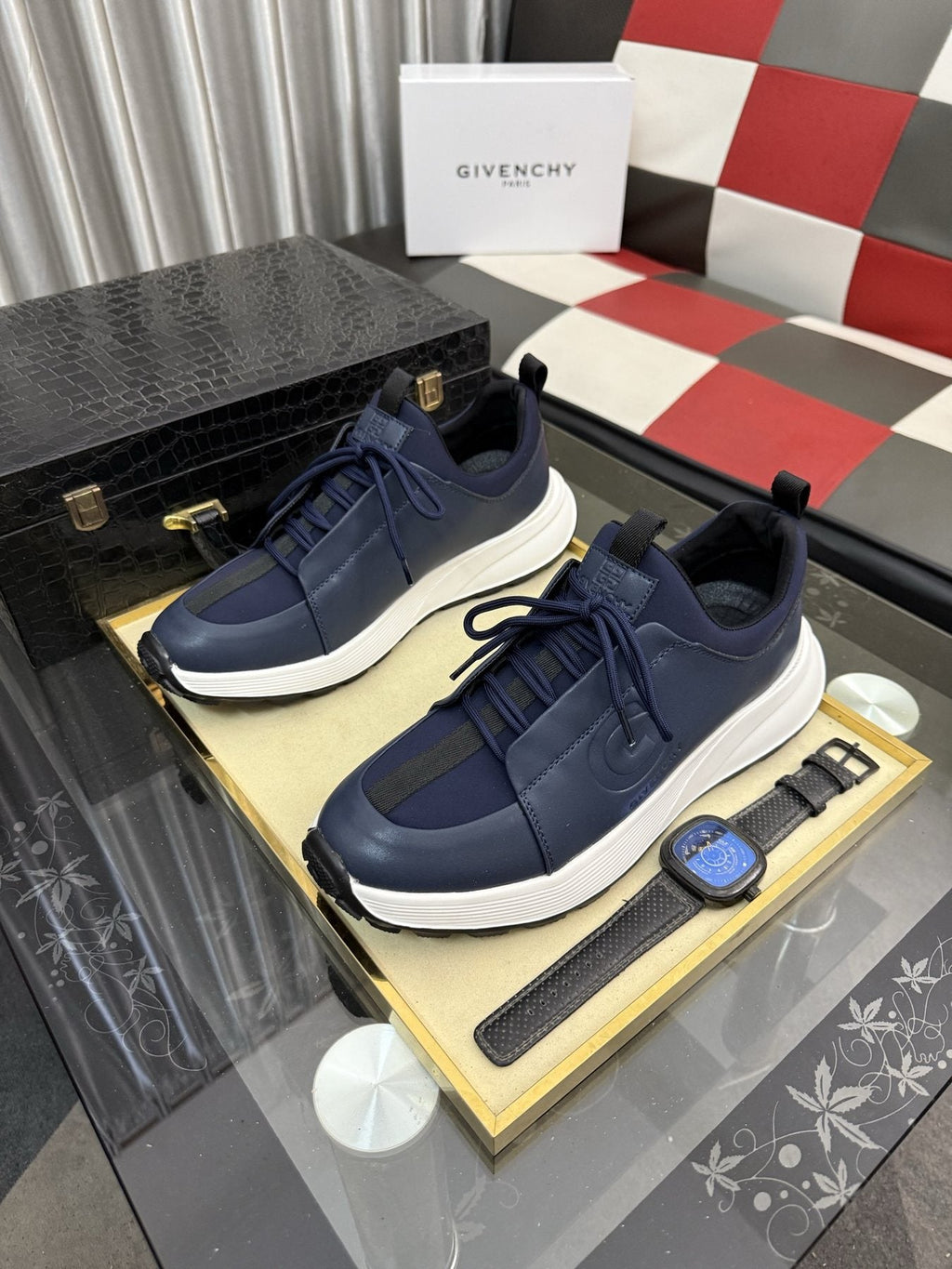 GIVENCHY Low-Top Logo Strap Sneakers — front