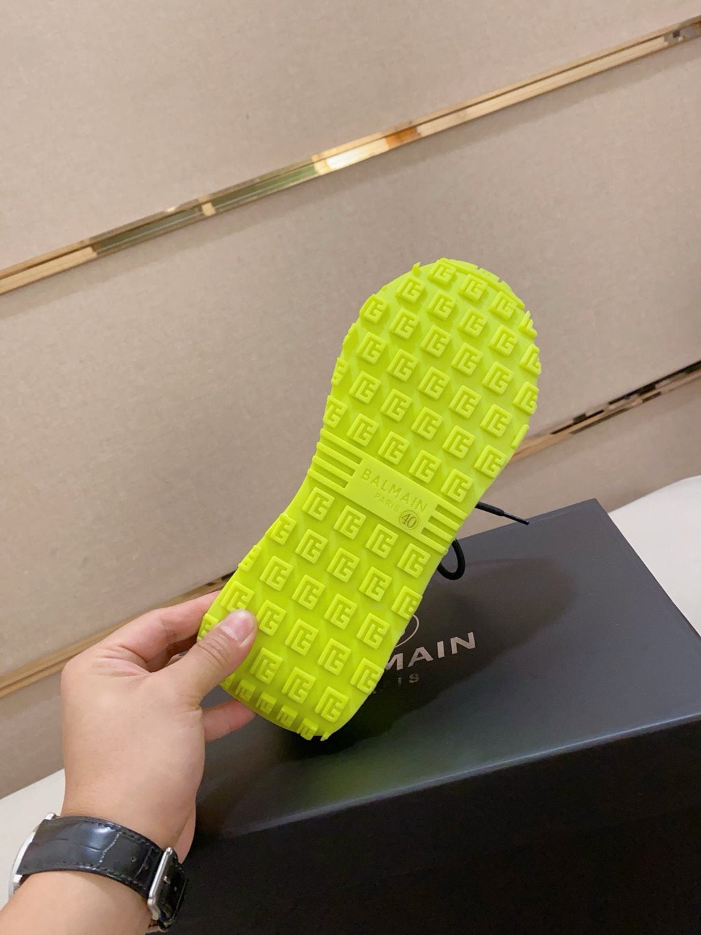 Balmain Neon Lime Knit Low-Top Sneakers — detail