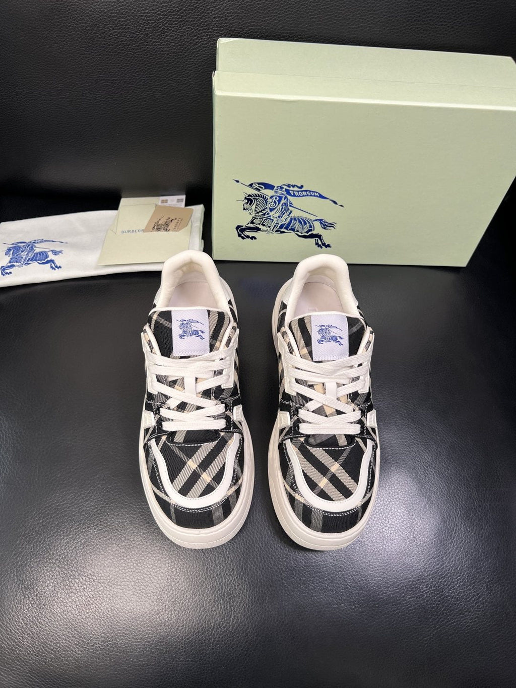 Burberry Black Beige Plaid Low-Top Sneakers — front
