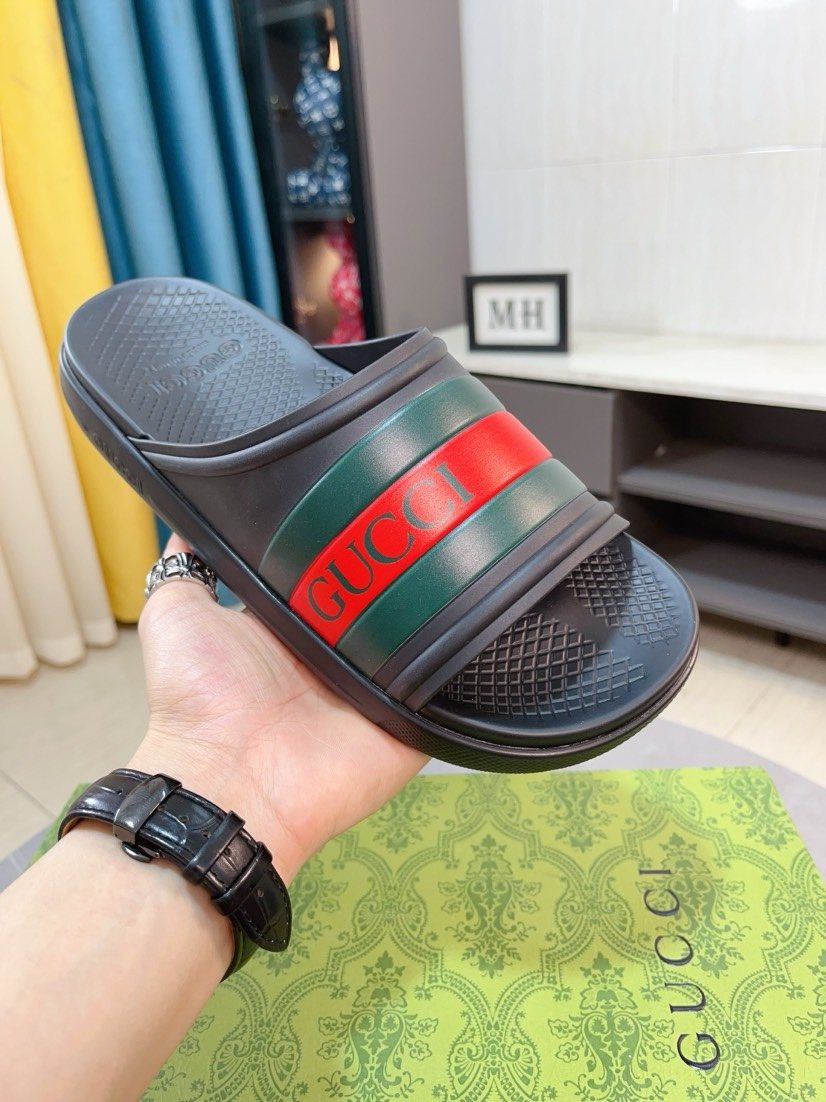 Gucci Striped Slide Sandals — front