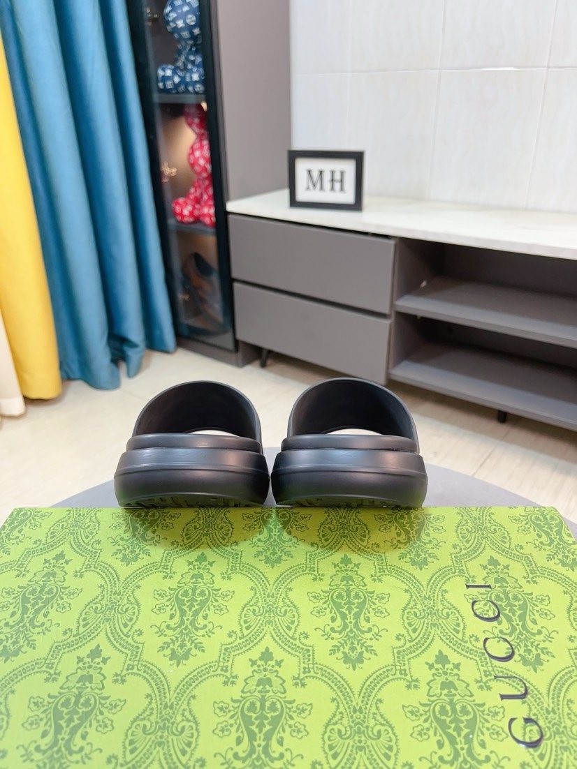 Gucci Striped Slide Sandals — back